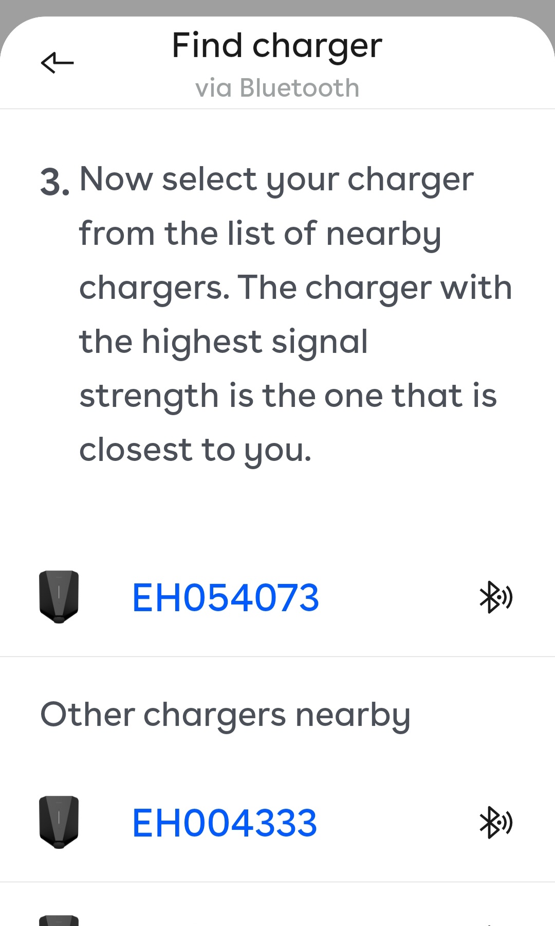 Écran Find charger via Bluetooth de l'application Easee : chargeurs à proximité EH054073 et EH004333
