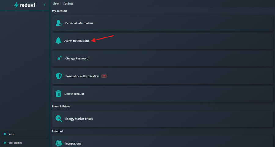 Reduxi Cloudin User Settings -sivu, jossa punainen nuoli osoittaa Alarm notifications -ruutua